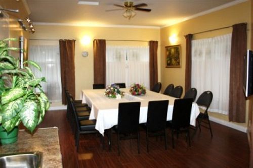 The Revelstoke Gateway Inn Ngoại thất bức ảnh